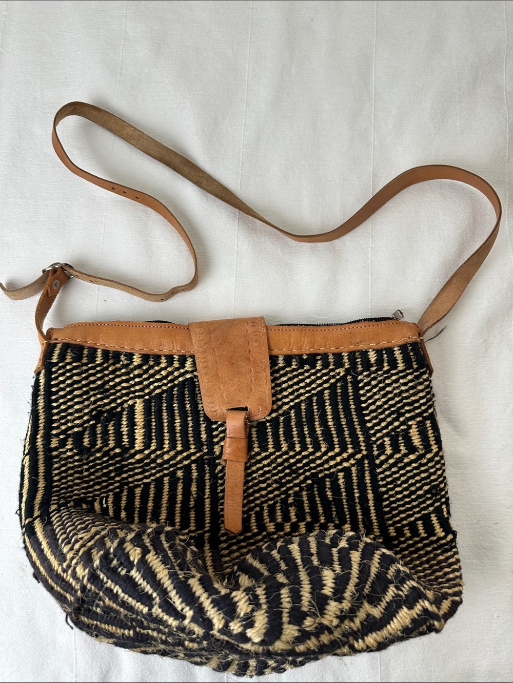 Black & Tan Woven Shoulder Bag with Tan Leather Trim